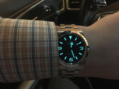 [Rolex Explorer] Lume shot of my new favorite : r/Watches .